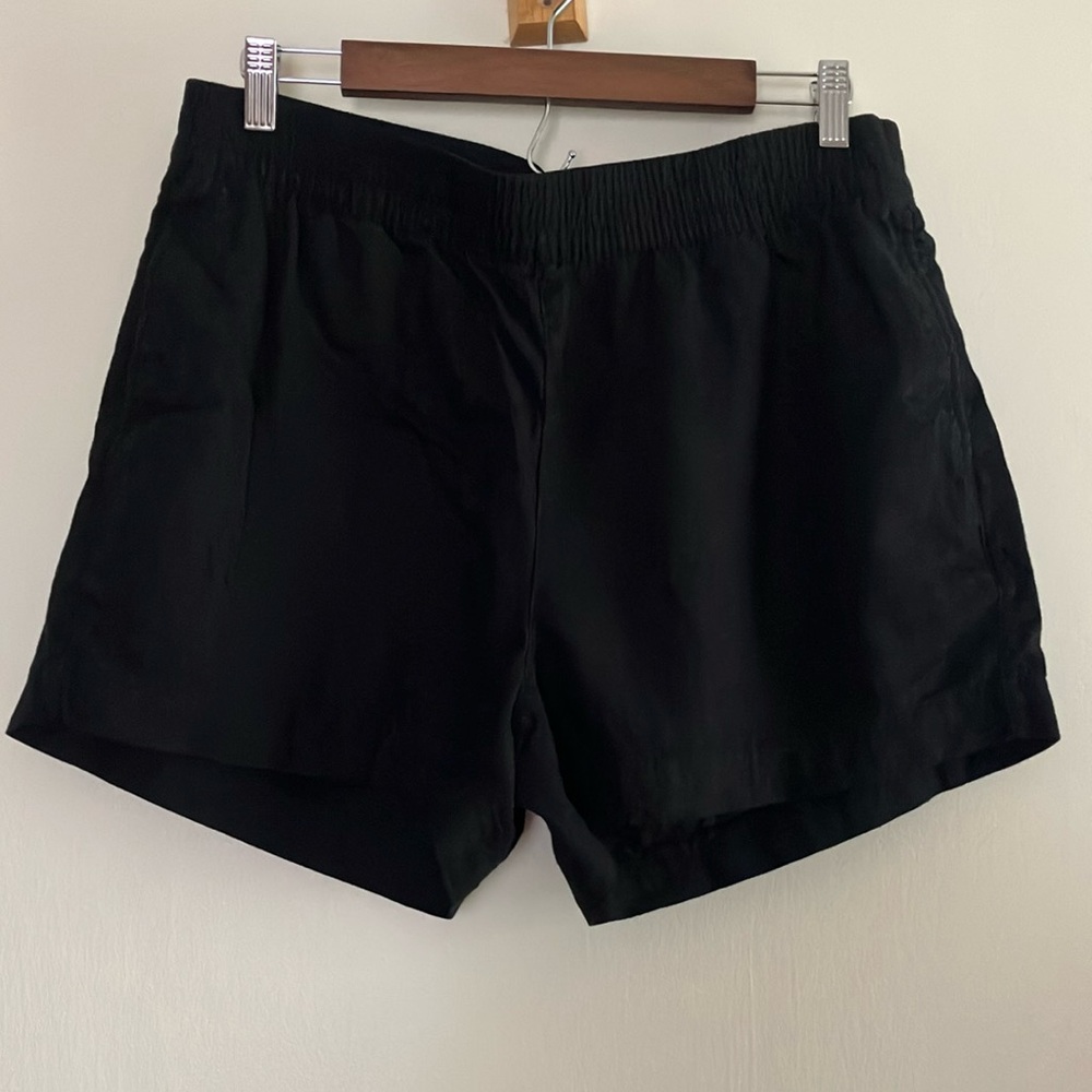 Old Navy Linen Blend Black High Waisted 3 inch inseam Shorts size Large